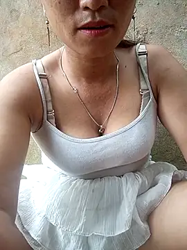 Snapshot of Hana-cum chatting on June 8, 2026, 7:09 am Hana-cum online show from June 8, 2026, 7:09 am
