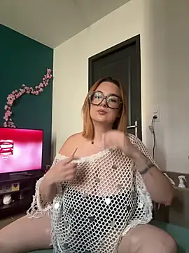 Snapshot of alexia_tacrush chatting on June 30, 2026, 4:08 pm alexia tacrush online show from June 30, 2026, 4:08 pm