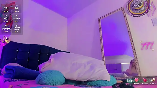 Samanthaa Hot   online show from July 14, 2026, 7:30 pm