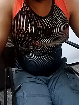 Lawrencedlkk007 online show from February 11, 2026, 5:45 am