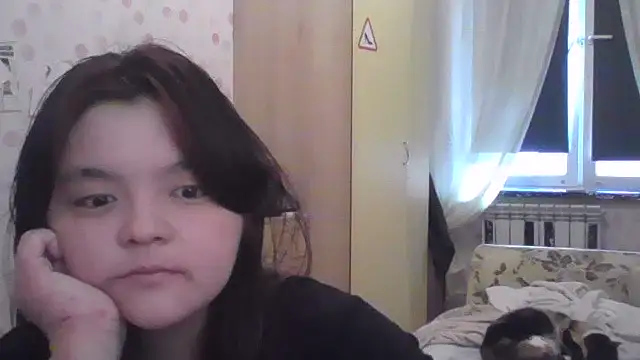 Snapshot of ZeldaSayre_ chatting on June 24, 2026, 3:44 pm ZeldaSayre online show from June 24, 2026, 3:44 pm