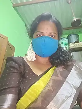 Snapshot of Tamil_Aathira_sri chatting on July 10, 2026, 5:04 pm Tamil Aathira sri online show from July 10, 2026, 5:04 pm