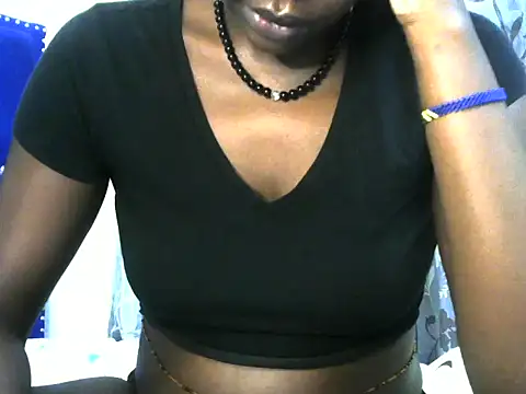 prettygurl- online show from July 10, 2026, 11:07 pm
