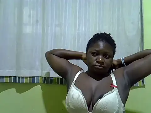 Snapshot of CURVY-CORAZZON chatting on July 16, 2026, 4:40 am CURVY-CORAZZON online show from July 16, 2026, 4:40 am