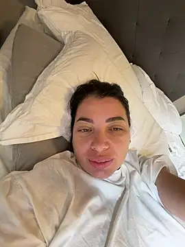 ANABELLA87 online show from July 17, 2026, 7:26 am