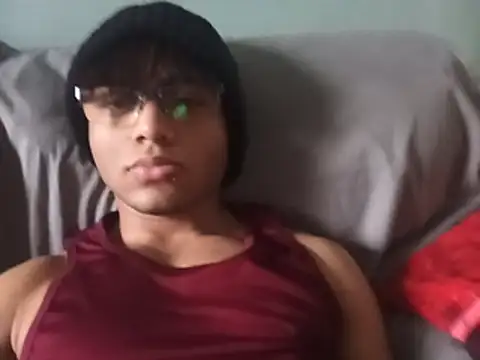 Snapshot of M4x_D3mian chatting on June 10, 2026, 4:50 pm M4x D3mian online show from June 10, 2026, 4:50 pm