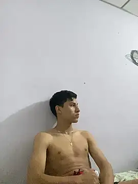 Antoni150906 online show from June 10, 2026, 7:51 am