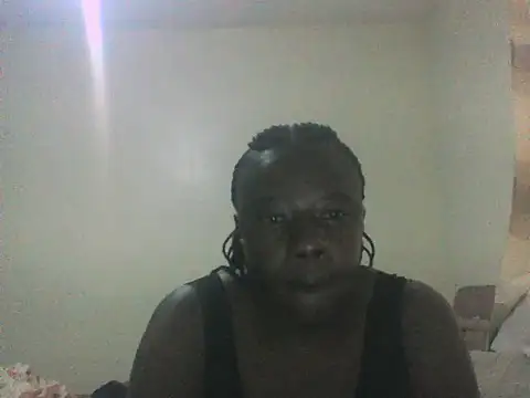 Snapshot of laula3030 chatting on June 16, 2026, 4:15 am laula3030 online show from June 16, 2026, 4:15 am
