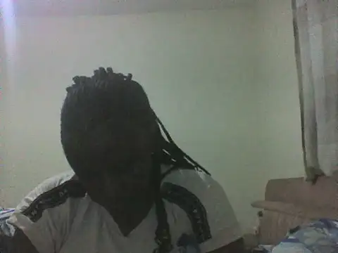 laula3030 online show from June 25, 2026, 12:43 am