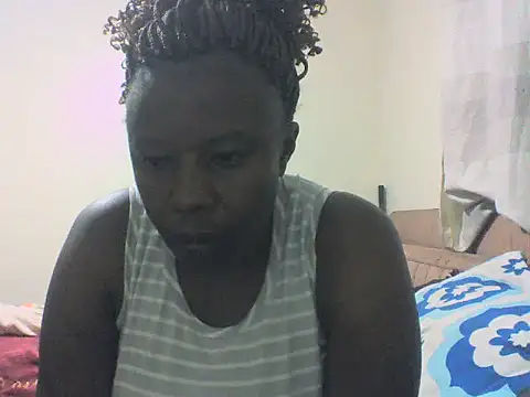 laula3030 online show from July 28, 2026, 8:12 pm