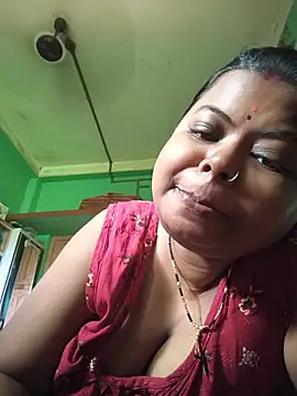 Snapshot of Mumtaz-vijay8 chatting on July 29, 2026, 2:32 am Mumtaz-vijay8 online show from July 29, 2026, 2:32 am