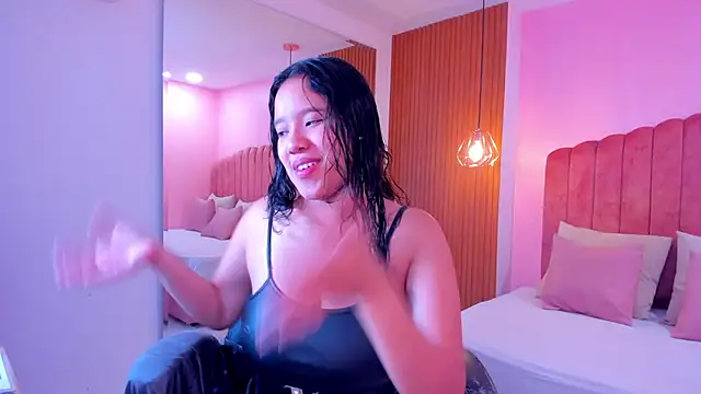 Snapshot of shayra_alina chatting on July 23, 2026, 9:46 pm shayra alina online show from July 23, 2026, 9:46 pm