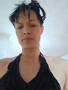 Sexy paulina outdoors online show from June 14, 2026, 1:46 pm