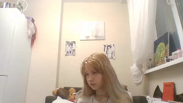 Snapshot of DinaKolter chatting on July 1, 2026, 5:12 pm DinaKolter online show from July 1, 2026, 5:12 pm