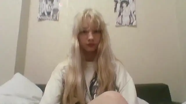 Snapshot of DinaKolter chatting on July 3, 2026, 7:20 pm DinaKolter online show from July 3, 2026, 7:20 pm