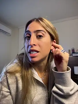 Snapshot of NicoleWilder chatting on July 2, 2026, 3:51 pm NicoleWilder online show from July 2, 2026, 3:51 pm
