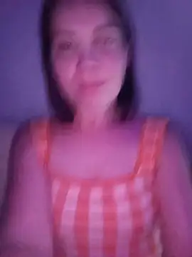 Snapshot of Janie_Days chatting on July 1, 2026, 9:14 pm Janie Days online show from July 1, 2026, 9:14 pm