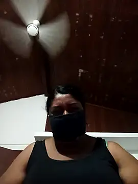 Snapshot of Madusi-11 chatting on July 1, 2026, 5:56 pm Madusi-11 online show from July 1, 2026, 5:56 pm