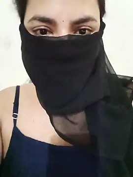 Snapshot of cute-Avni-20 chatting on June 12, 2026, 8:24 am cute-Avni-20 online show from June 12, 2026, 8:24 am