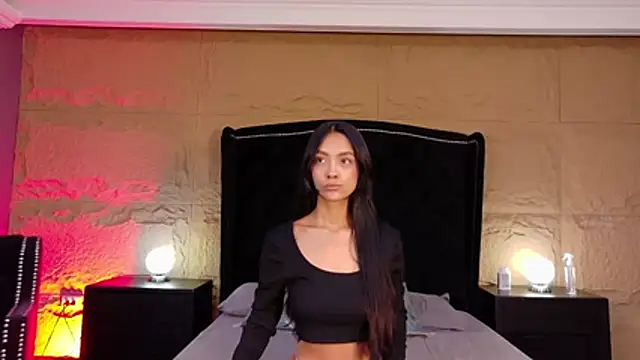 Ella Walsh online show from July 21, 2026, 11:45 am