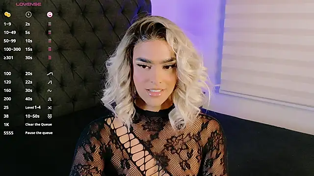 Scarlethvhonparker online show from June 20, 2026, 2:03 am