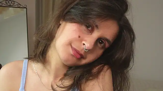 Snapshot of LumiNika chatting on June 15, 2026, 3:14 pm LumiNika online show from June 15, 2026, 3:14 pm