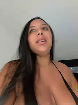 Snapshot of Victoria_Owens chatting on July 8, 2026, 12:20 pm Victoria Owens online show from July 8, 2026, 12:20 pm