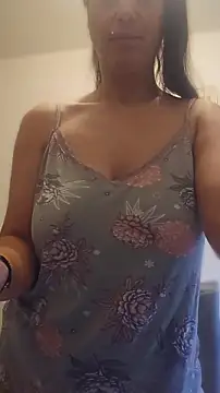 Snapshot of girl_hot31 chatting on July 31, 2026, 3:28 am girl hot31 online show from July 31, 2026, 3:28 am