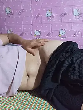 -BabyLove- online show from July 1, 2026, 1:56 pm