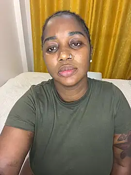 Honeylust26 online show from July 17, 2026, 6:09 am