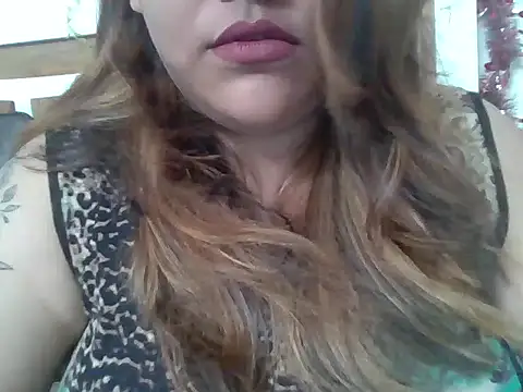 Snapshot of Hotty_Angelina chatting on June 14, 2026, 12:40 pm Hotty Angelina online show from June 14, 2026, 12:40 pm