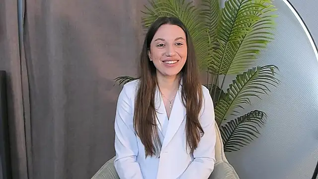 RosanaWeyler online show from June 13, 2026, 2:26 pm