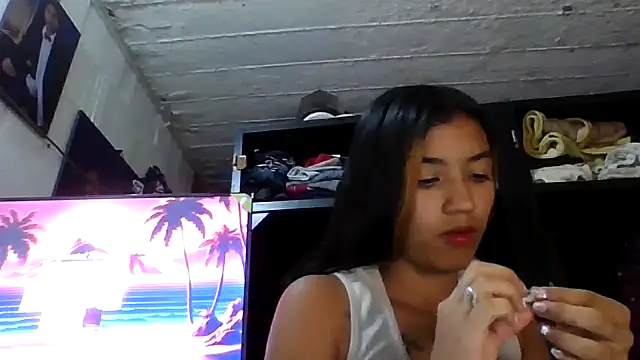 Snapshot of canelita0510 chatting on July 19, 2026, 5:11 am canelita0510 online show from July 19, 2026, 5:11 am