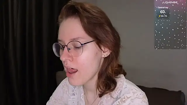 Snapshot of PliantMissus chatting on June 21, 2026, 6:10 pm PliantMissus online show from June 21, 2026, 6:10 pm