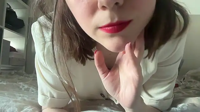 Snapshot of Hilda_Valentine chatting on June 13, 2026, 3:21 pm Hilda Valentine online show from June 13, 2026, 3:21 pm