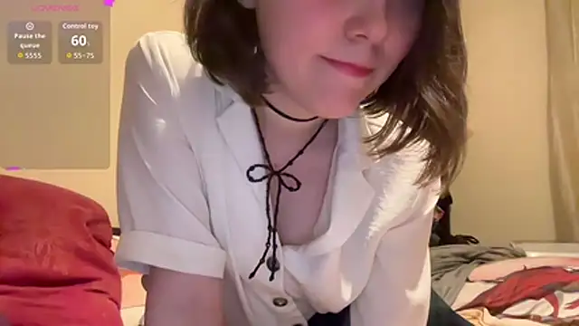 Hilda Valentine online show from July 24, 2026, 8:18 pm