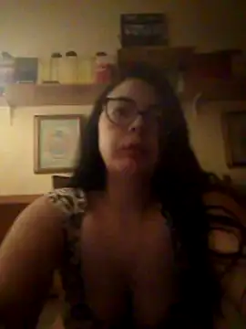 Snapshot of veronicayoung88 chatting on June 13, 2026, 9:57 pm veronicayoung88 online show from June 13, 2026, 9:57 pm