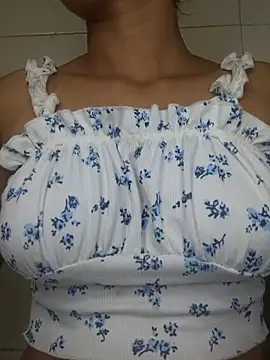 simmi dolls online show from August 6, 2026, 10:44 pm