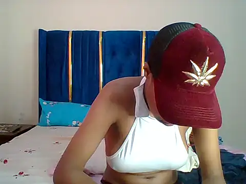 Snapshot of jay-ezike chatting on July 17, 2026, 8:32 am jay-ezike online show from July 17, 2026, 8:32 am