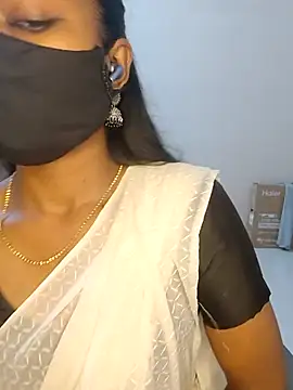 YALINITWO7 TAMIL online show from July 19, 2026, 7:23 am