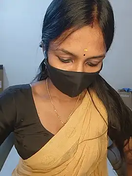 YALINITWO7 TAMIL online show from July 25, 2026, 6:49 pm