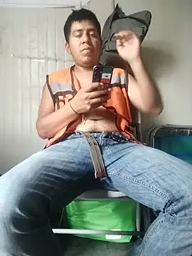 Hdheueiieirjr online show from June 14, 2026, 9:39 pm