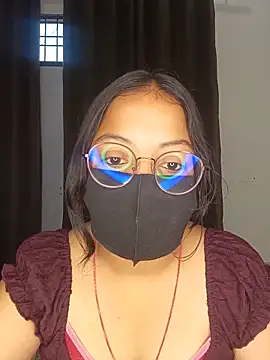 hottydisha online show from June 18, 2026, 2:34 am