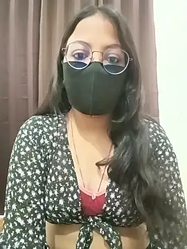 hottydisha online show from June 22, 2026, 2:57 am