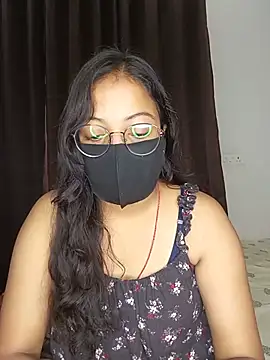hottydisha online show from June 26, 2026, 3:11 am