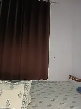 hottydisha online show from July 28, 2026, 1:34 am
