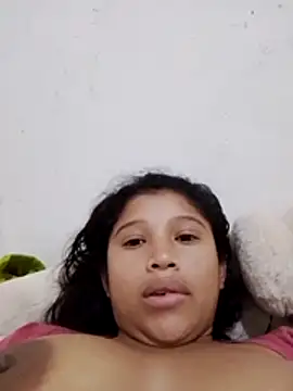 Snapshot of Nati_linda chatting on June 29, 2026, 6:30 am Nati linda online show from June 29, 2026, 6:30 am
