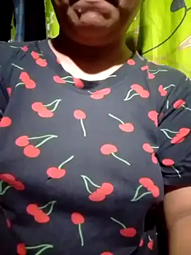Snapshot of HotPussyPinay chatting on June 15, 2026, 8:00 pm HotPussyPinay online show from June 15, 2026, 8:00 pm