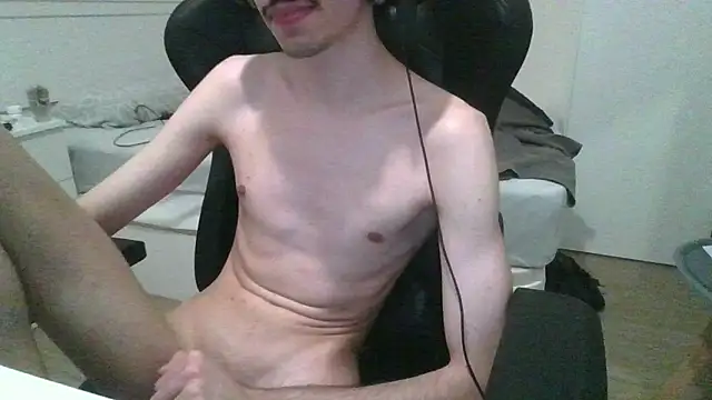 Snapshot of gabrielNovin17cm chatting on June 24, 2026, 8:41 pm gabrielNovin17cm online show from June 24, 2026, 8:41 pm