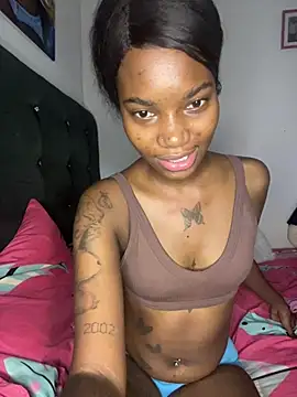 Snapshot of ShakiraThompss18 chatting on July 8, 2026, 5:01 am ShakiraThompss18 online show from July 8, 2026, 5:01 am